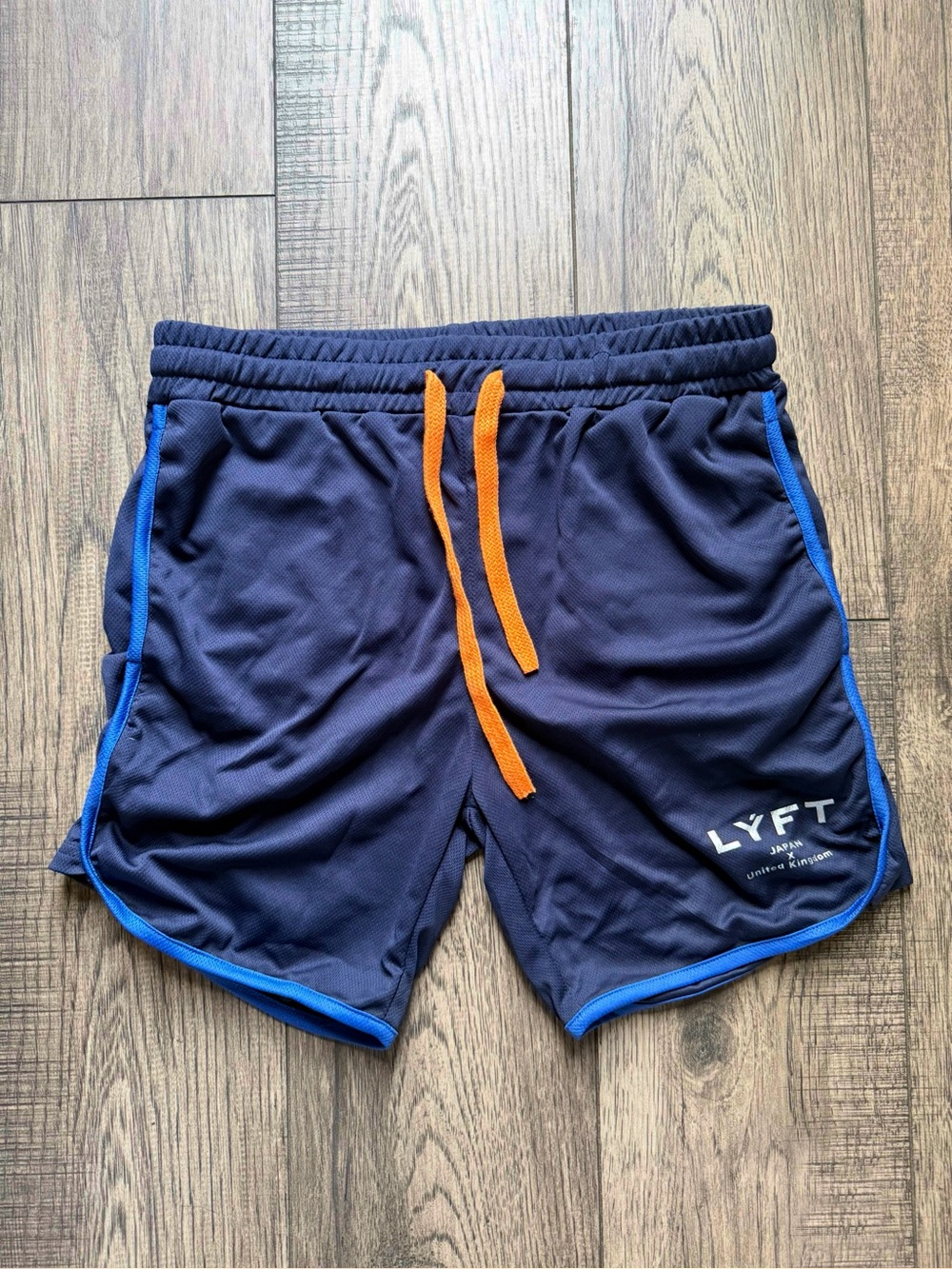 Lyft Japan x United Kingdom blue fitness shorts #running #athleticwear